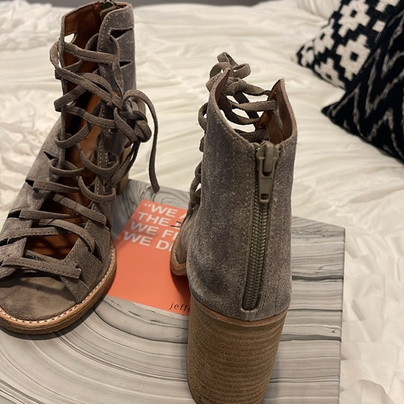 Jeffrey Campbell Corwin Suede Lace Up Sandals - Picture 4 of 10